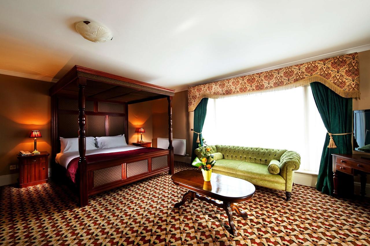 Riverbank House Hotel Ferrybank Εξωτερικό φωτογραφία